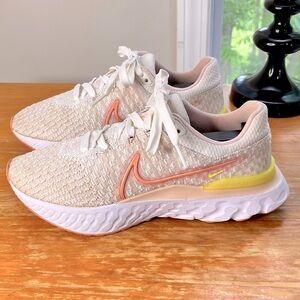 Nike React Infinity Run FlyKnit 3 Running Shoes